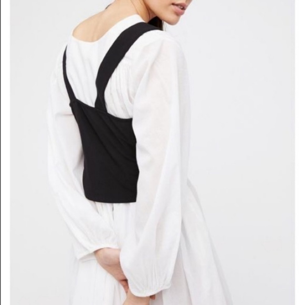 SALE Cropped Button Front Tailored Taking This Tow - Picture 5 of 6